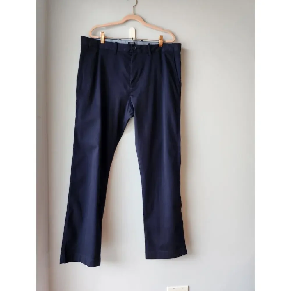 NWT J. Crew Men's Straight-Fit Original Chino Pant Navy 36/32
